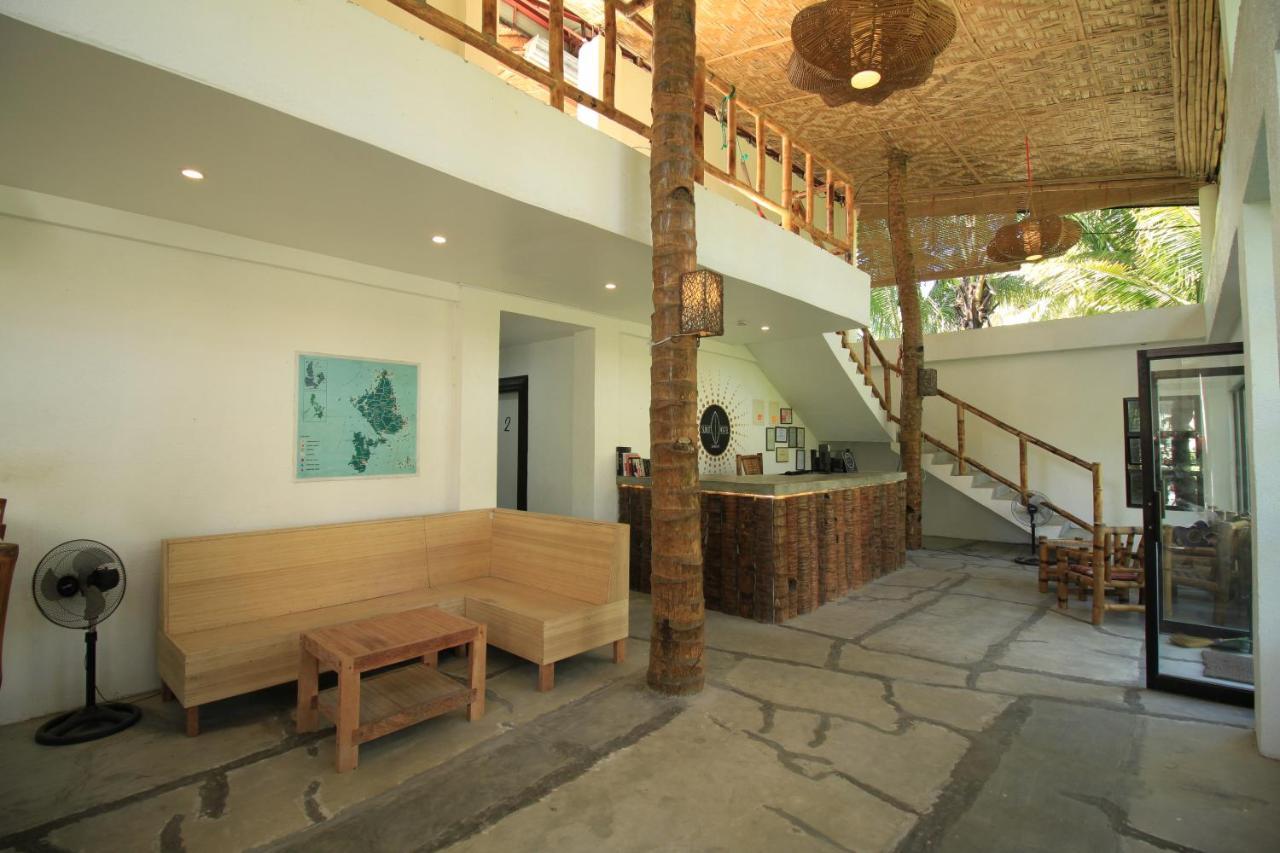 Sunlit Hostel General Luna  Extérieur photo