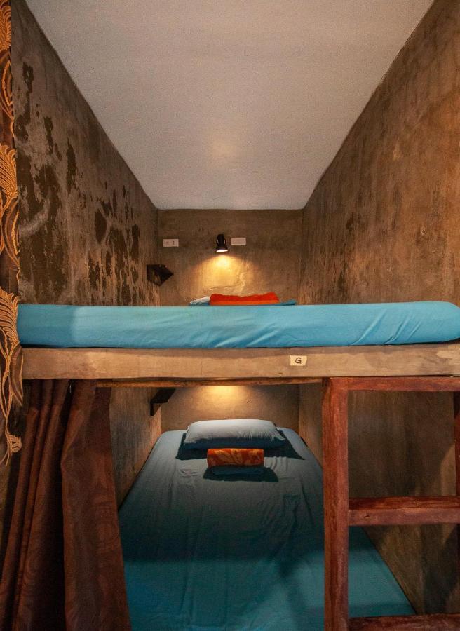 Sunlit Hostel General Luna  Extérieur photo
