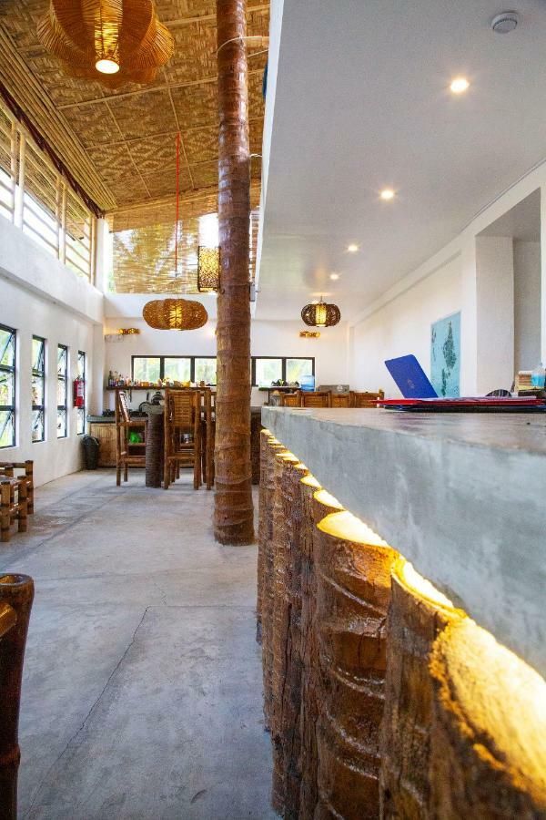 Sunlit Hostel General Luna  Extérieur photo